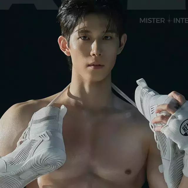 Seonghyun Hwang