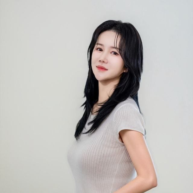 Jiyeon Lee